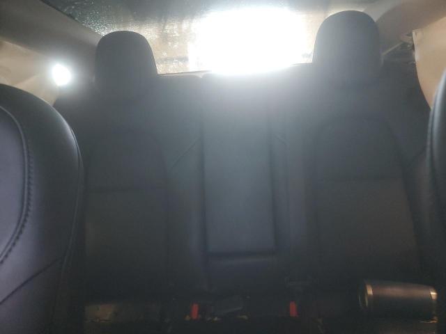 Tesla Model 3 Image 12