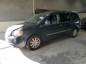  Salvage Chrysler Minivan