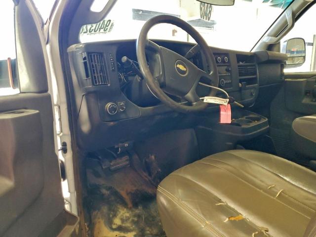 Chevrolet Express Image 8