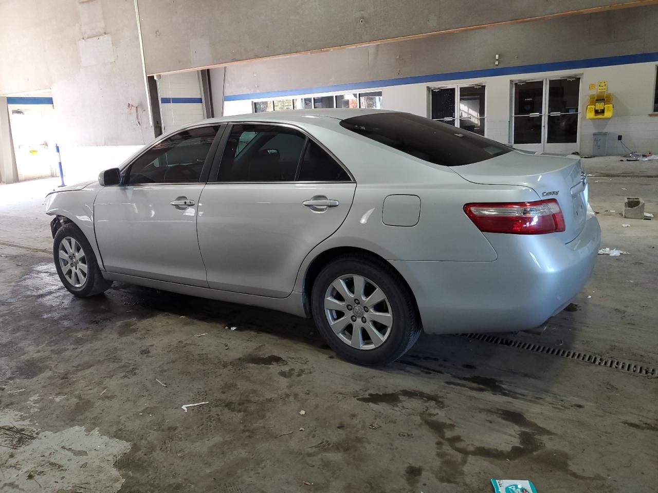 Toyota Camry Se Image 2