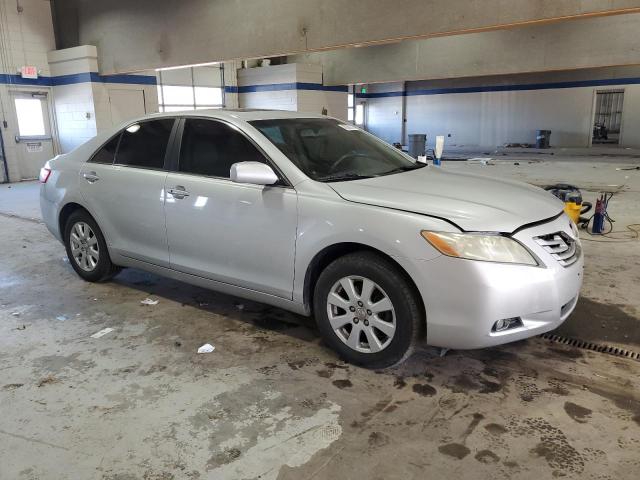 Toyota Camry Se Image 11