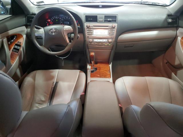 Toyota Camry Se Image 8