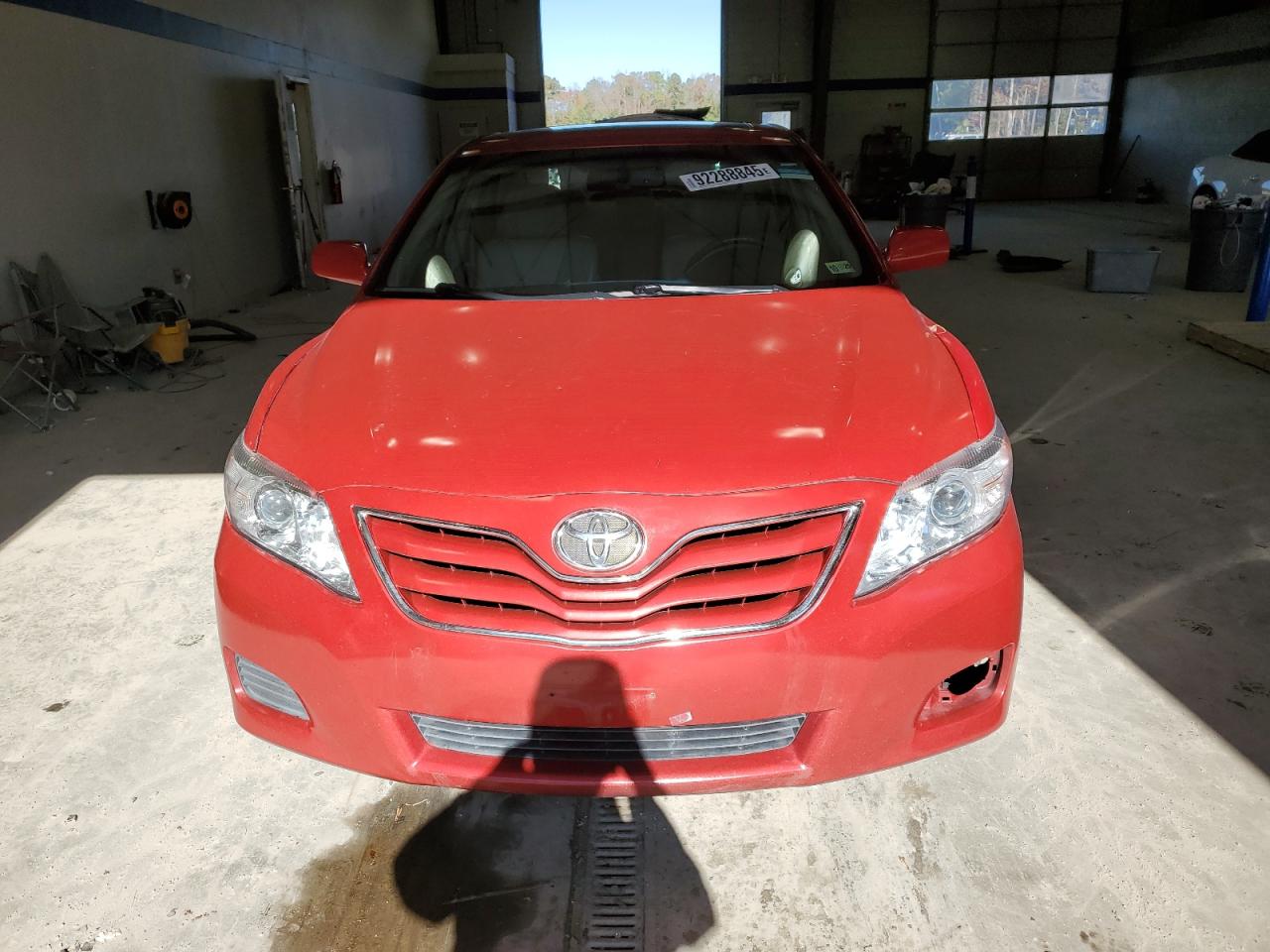 Toyota Camry Hybrid Image 13