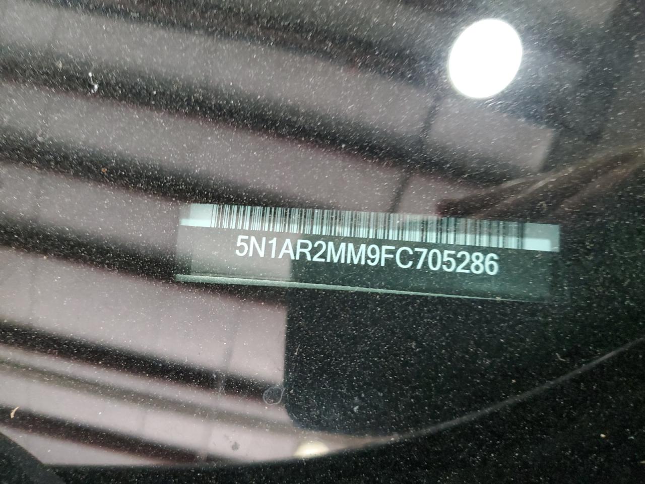 Nissan Pathfinder S Image 10