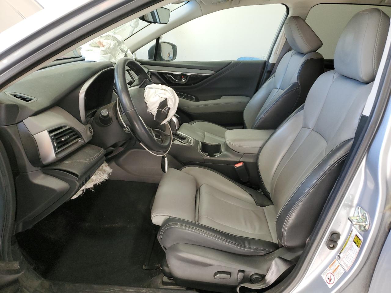 Subaru Outback Limited Image 11