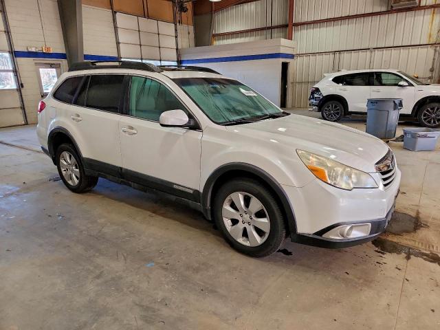 Subaru Outback 2.5i Premium Image 4