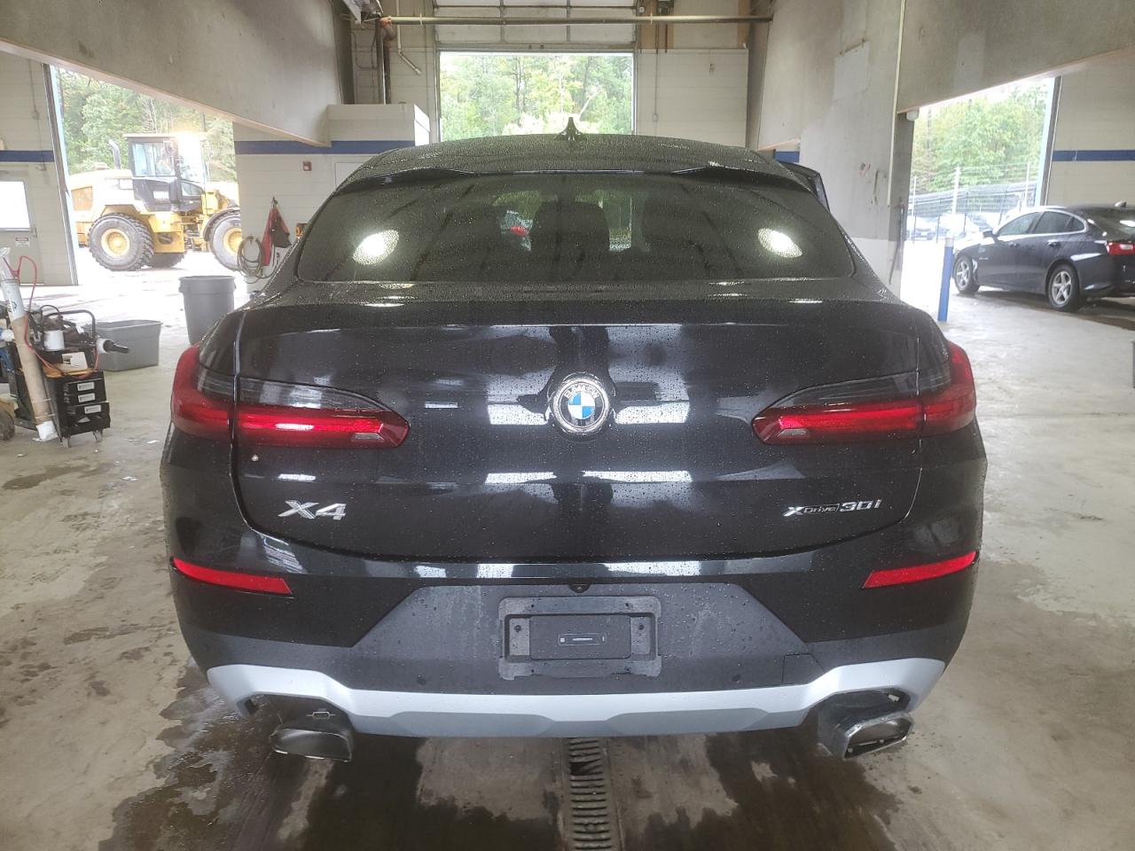 BMW X Series Xdrive30i Image 4