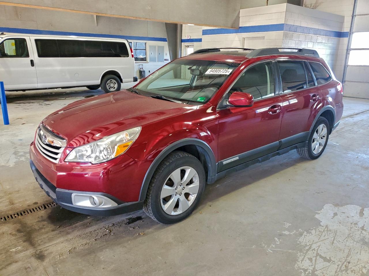 Subaru Outback 2.5i Premium Image 1