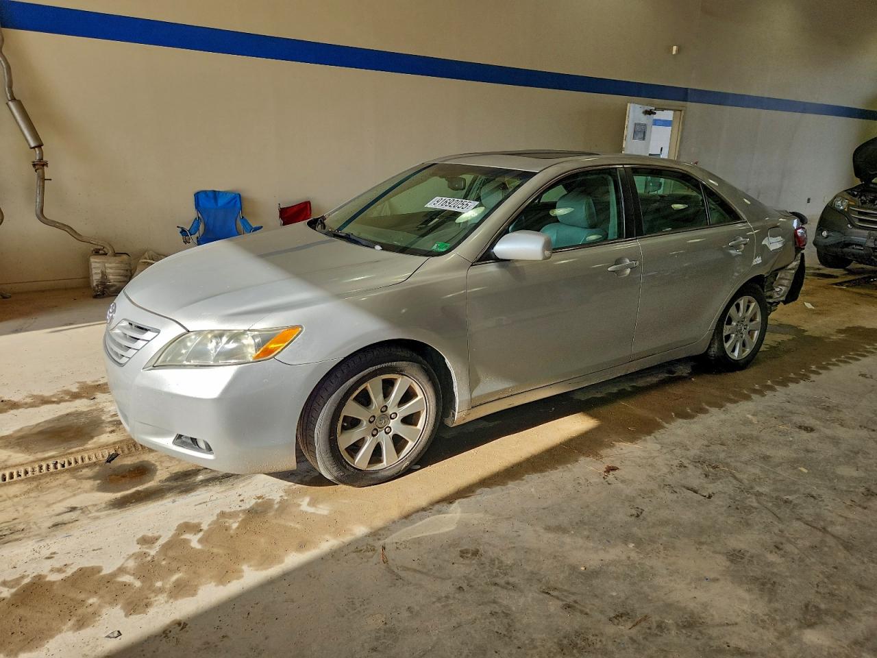 Toyota Camry Le Image 1