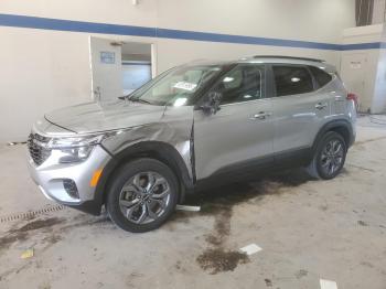  Salvage Kia Seltos