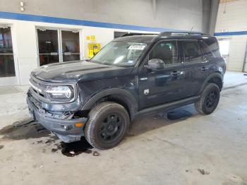  Salvage Ford Bronco