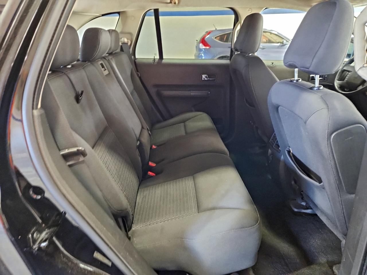 Ford Edge Se Image 10