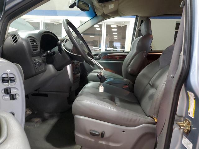 Chrysler Minivan Limited Image 6