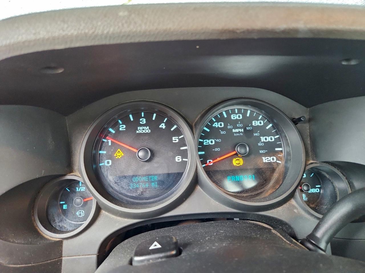 Chevrolet Silverado C1500 Image 5