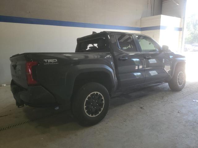 Toyota Tacoma Double Cab Image 12