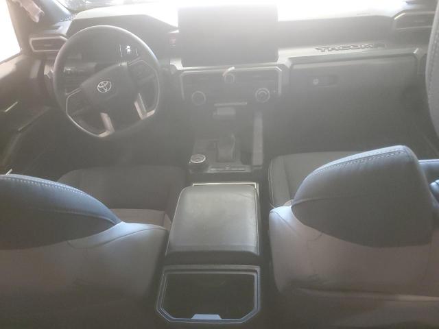 Toyota Tacoma Double Cab Image 4