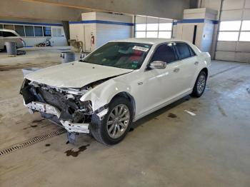 Salvage Chrysler 300