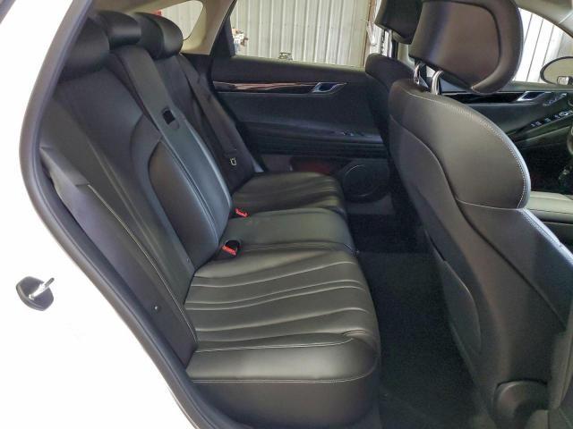 Genesis G80 Base Image 12