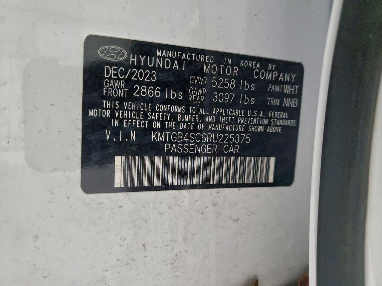 Genesis G80 Base Image 9