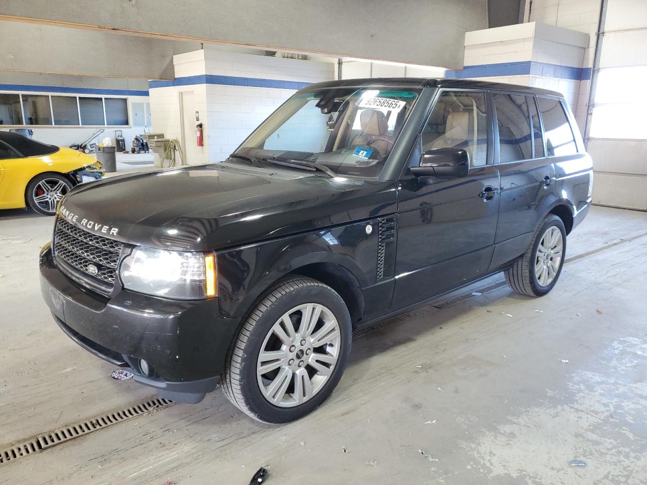 Land Rover Range Rover Hse Luxury Image 1