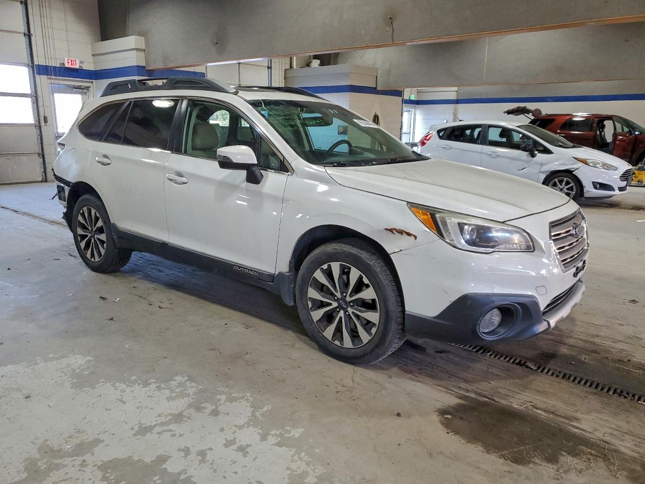 Subaru Outback 2.5i Limited Image 5