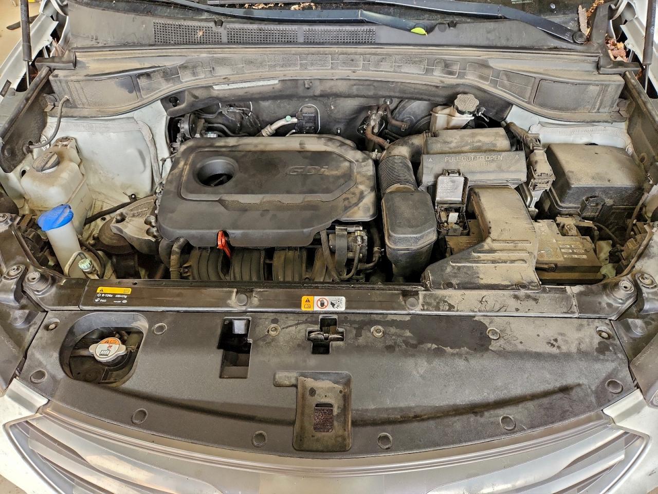 Hyundai SANTA FE Image 9