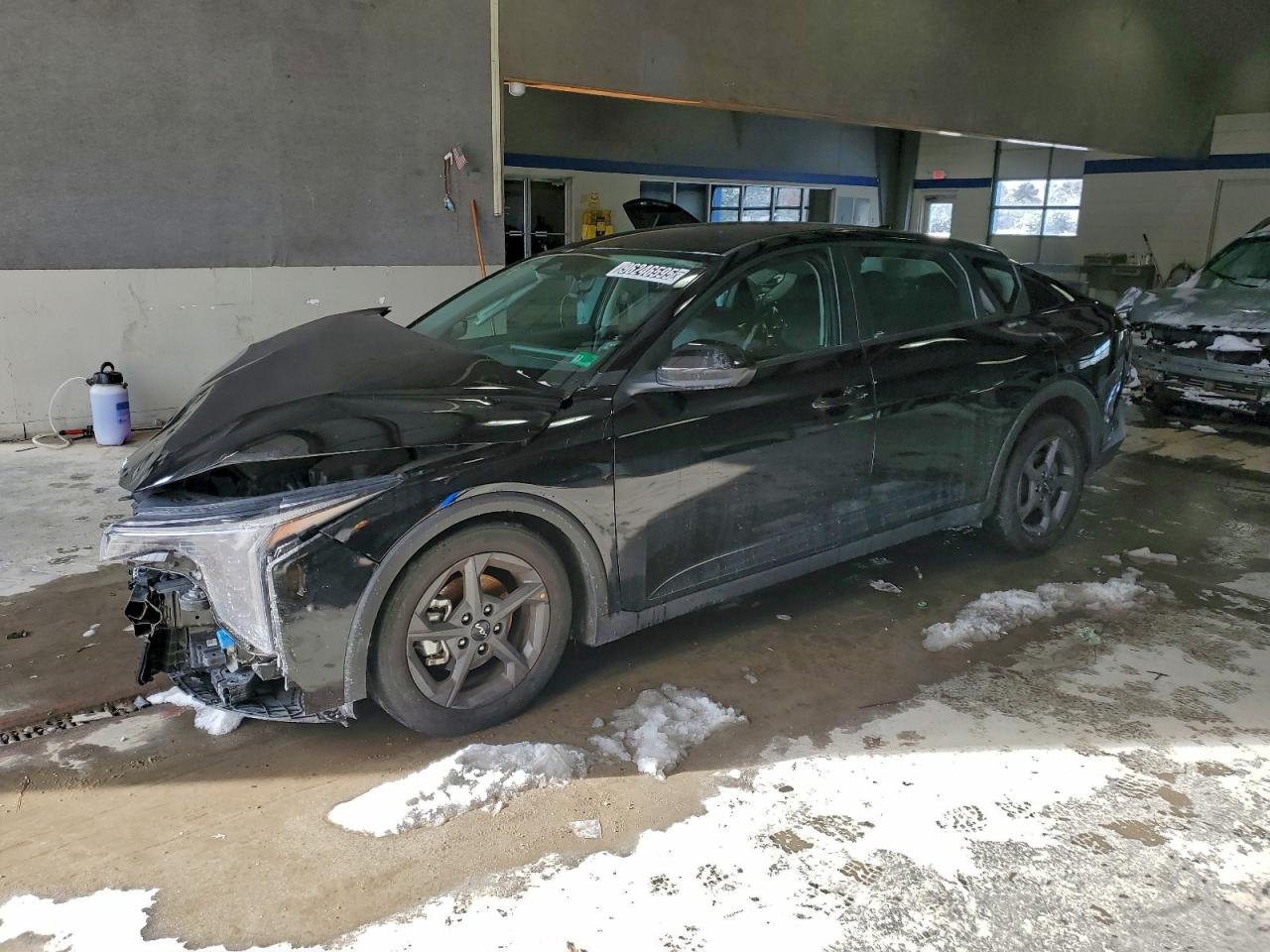 Kia K4 Lx Lx Image 1