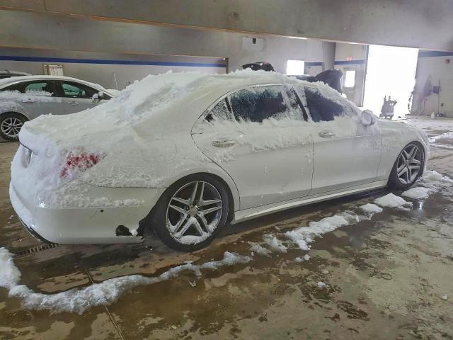 Mercedes-Benz S-Class 550 Image 4