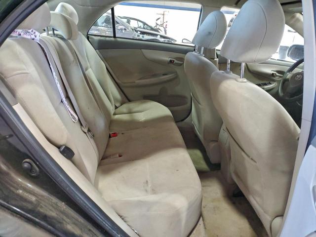 Toyota Corolla Base Image 7