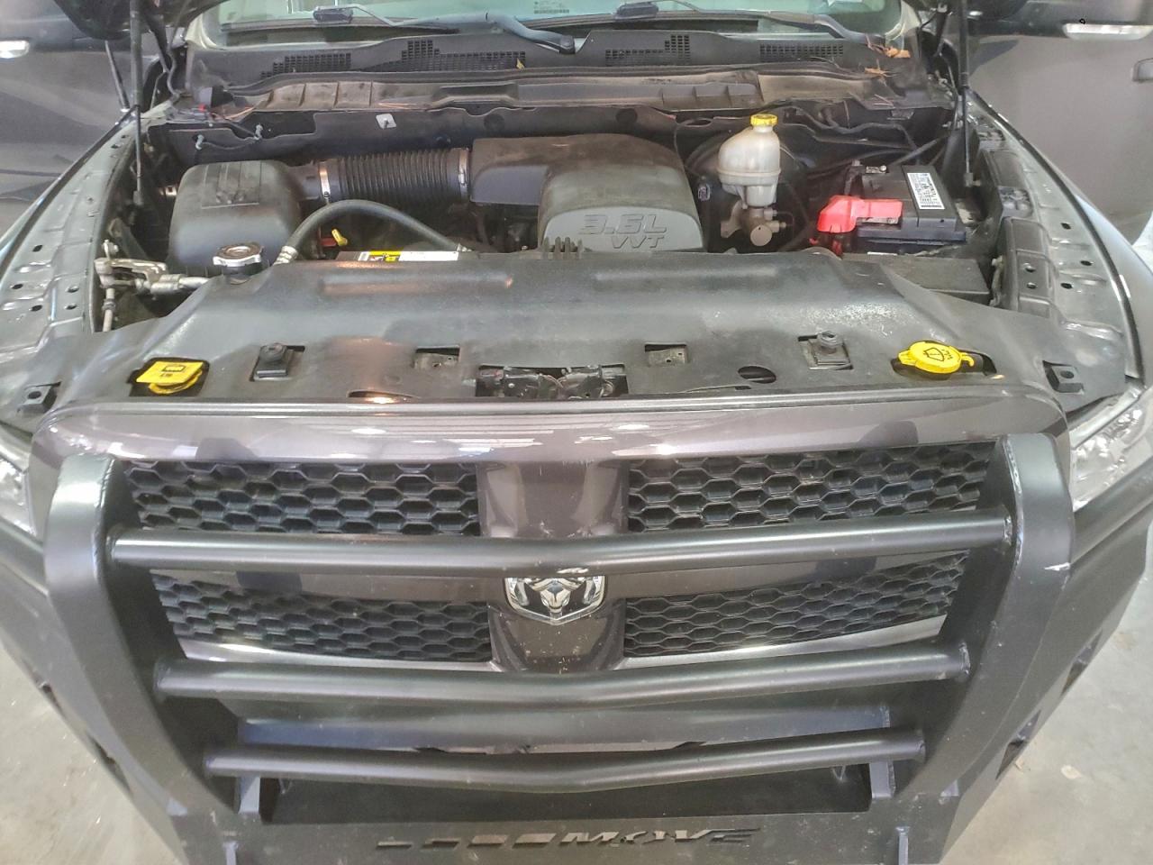 Ram 1500 Slt Image 8