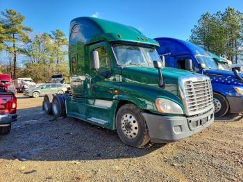  Salvage Freightliner Cascadia