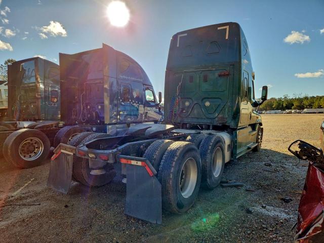 Freightliner Cascadia Image 8