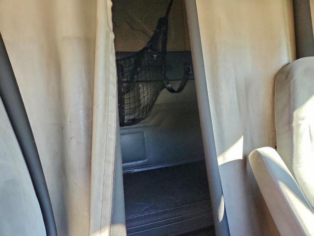 Freightliner Cascadia Image 7