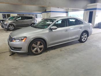  Salvage Volkswagen Passat