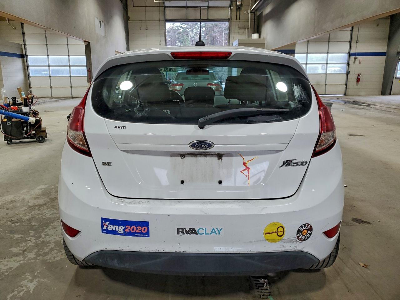 Ford Fiesta Se Image 7