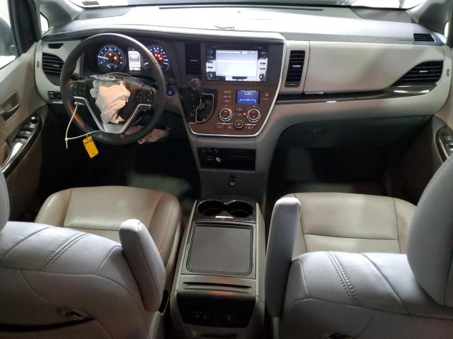 Toyota Sienna Xle Image 2