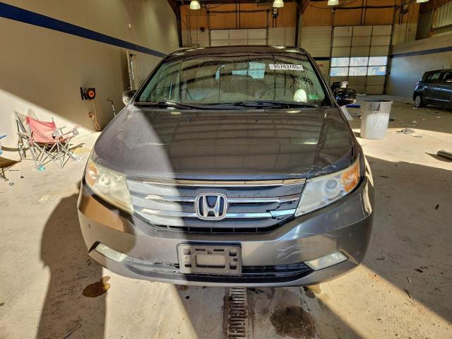 Honda Odyssey Touring Image 7