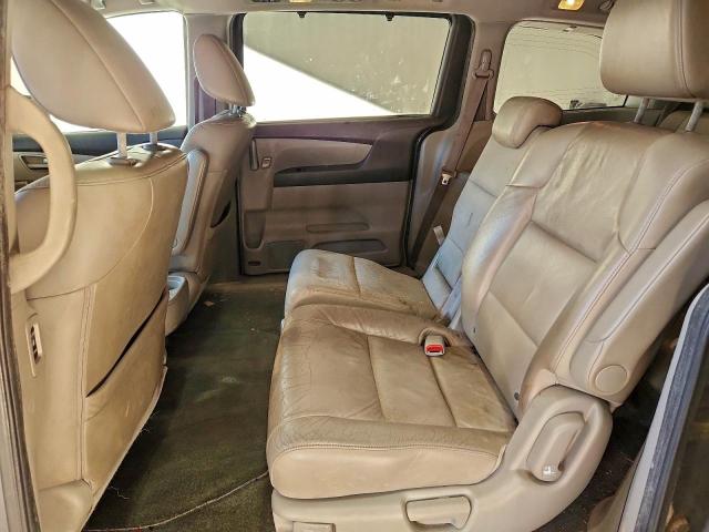 Honda Odyssey Touring Image 13