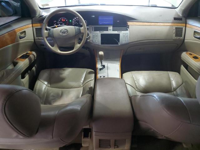 Toyota Avalon Xl Image 3