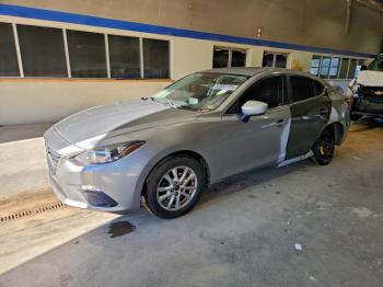  Salvage Mazda 3