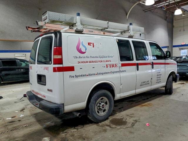 GMC Savana G2500 Image 2