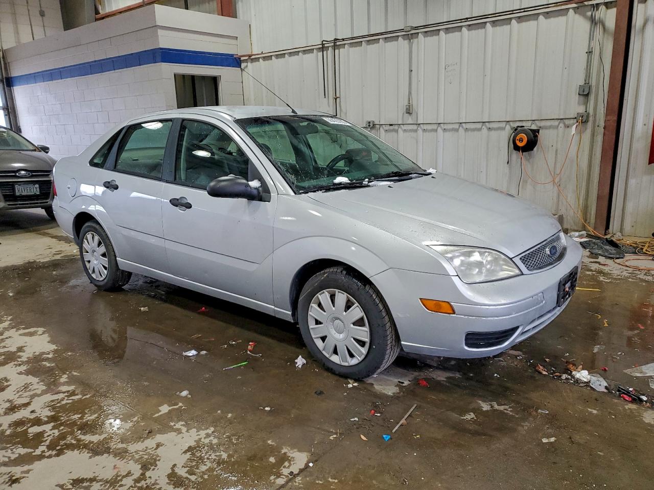 Ford Focus Zx4 Image 5