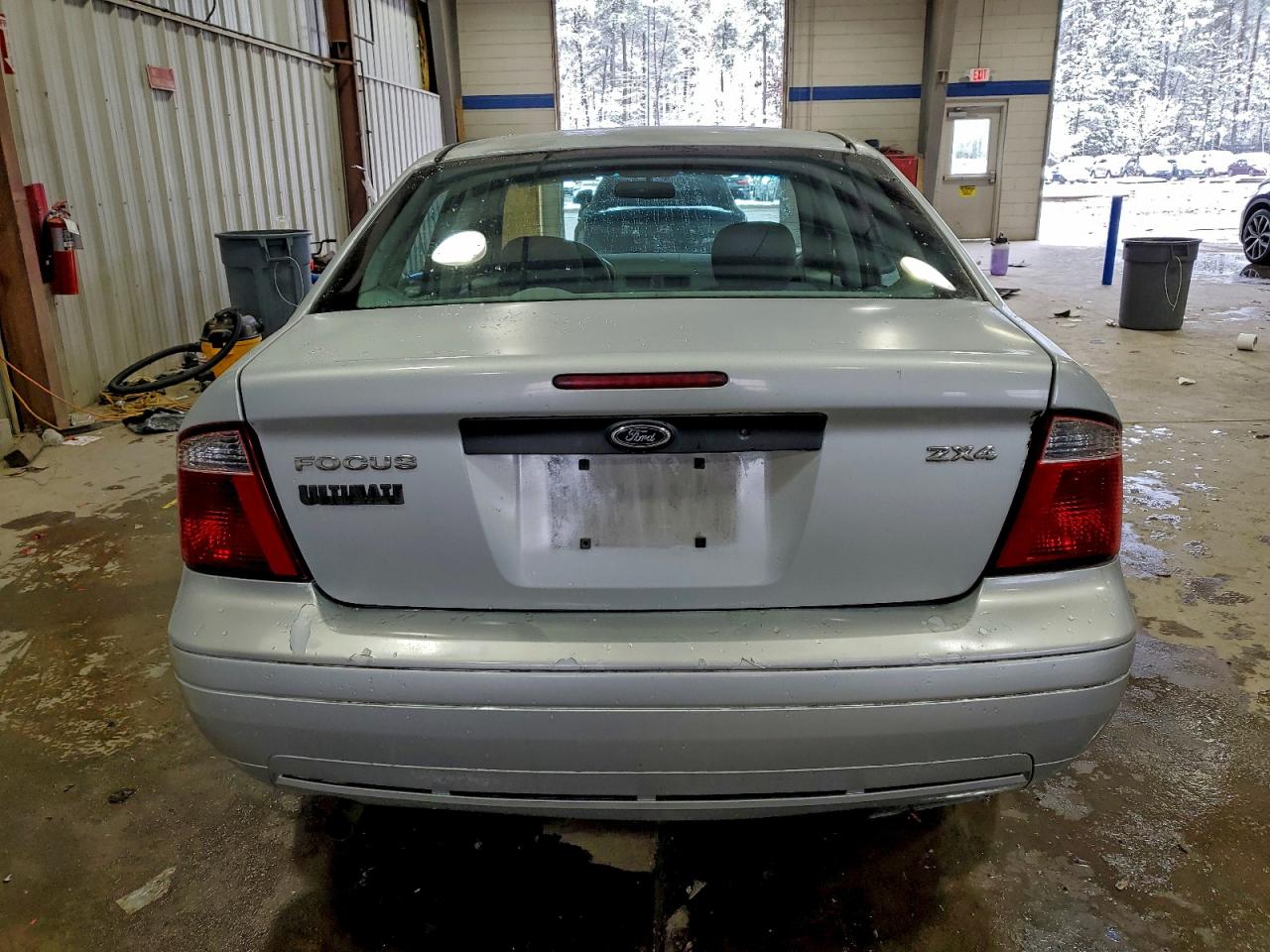 Ford Focus Zx4 Image 11