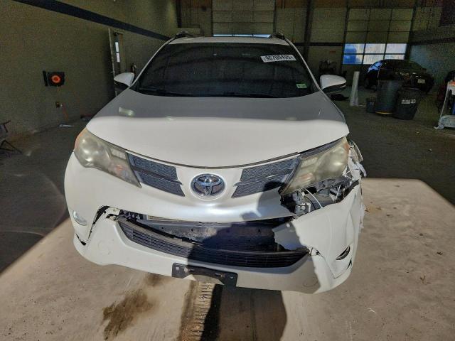 Toyota RAV4 Limited Image 13