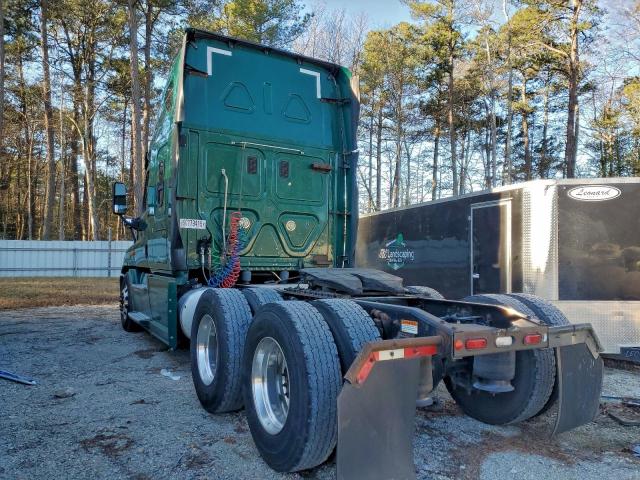 Freightliner Cascadia 1 Image 2