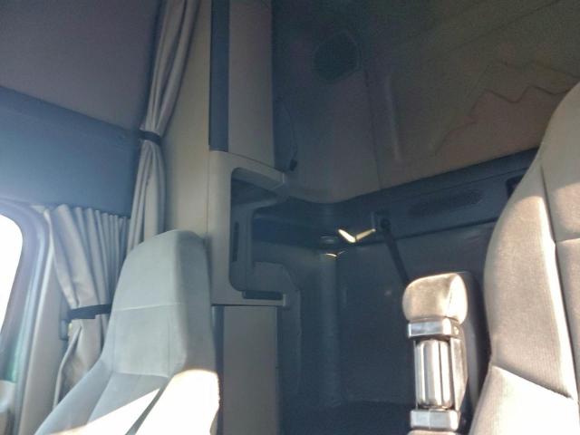 Freightliner Cascadia 1 Image 5