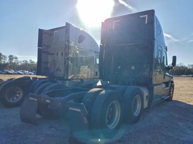 Freightliner Cascadia 1 Image 4