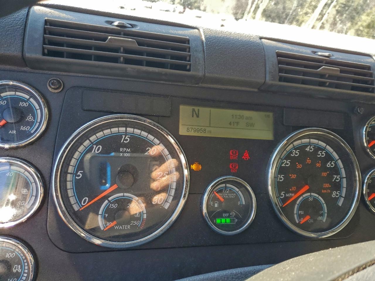 Freightliner Cascadia 1 Image 6