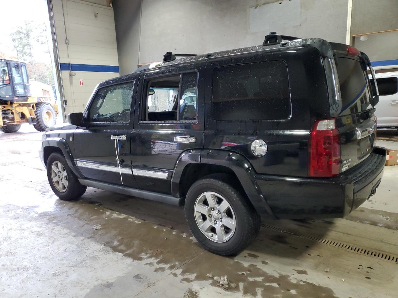 Jeep Commander Limited Image 2