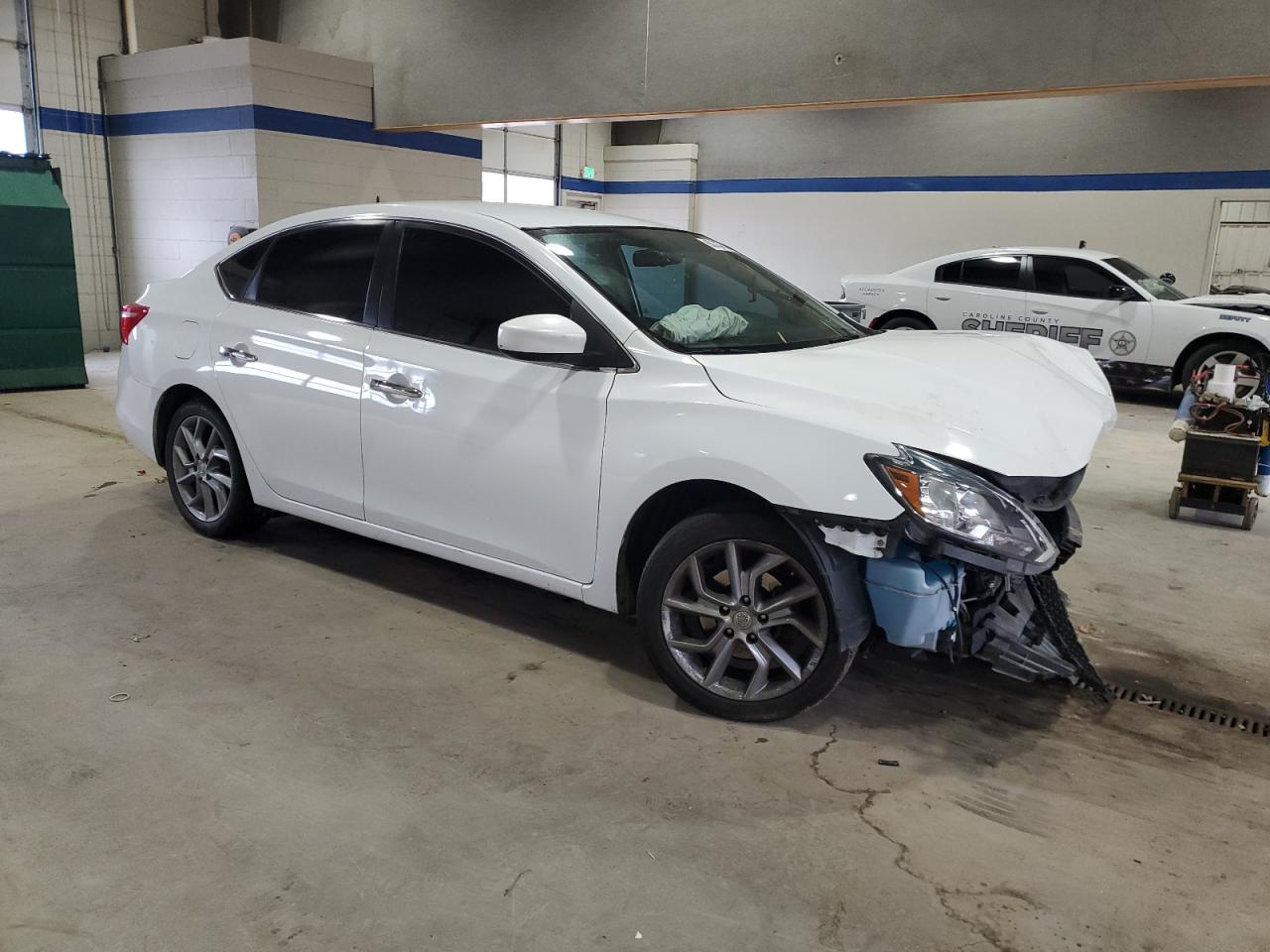 Nissan Sentra S Image 7